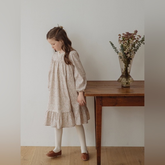 Louisiella Eliot Dress | Long Sleeve Floral Print Smocked Dress, Size 4Y - Picture 10 of 16